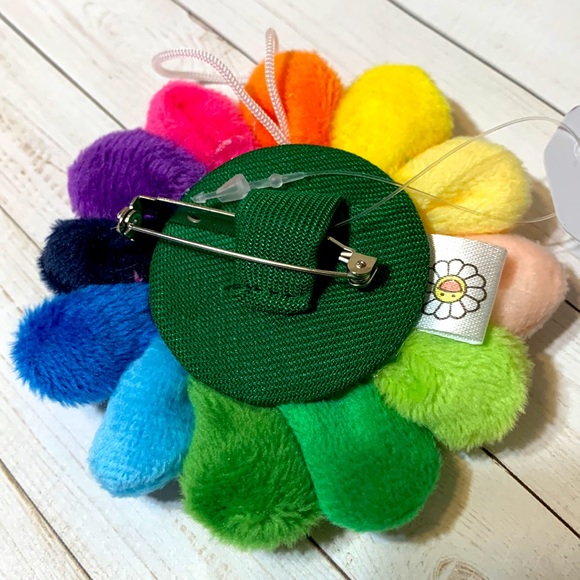 Rainbow Colors Flower Pin - Picture 2 of 2